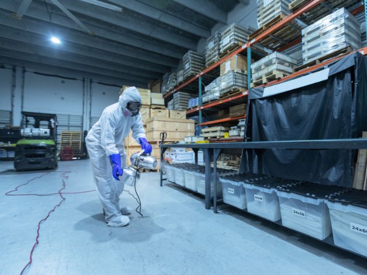 Industrial-Cleaning-winnipeg