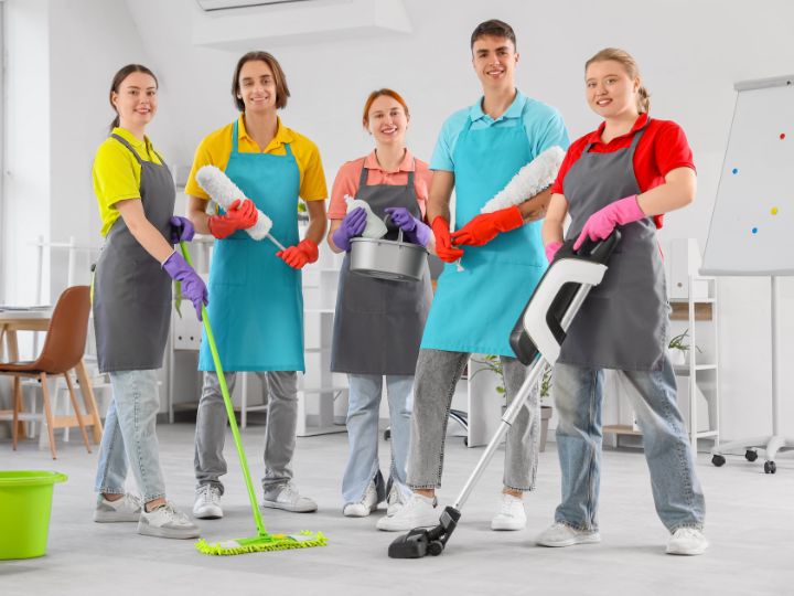 Janitorial-Services-Winnipeg (2)